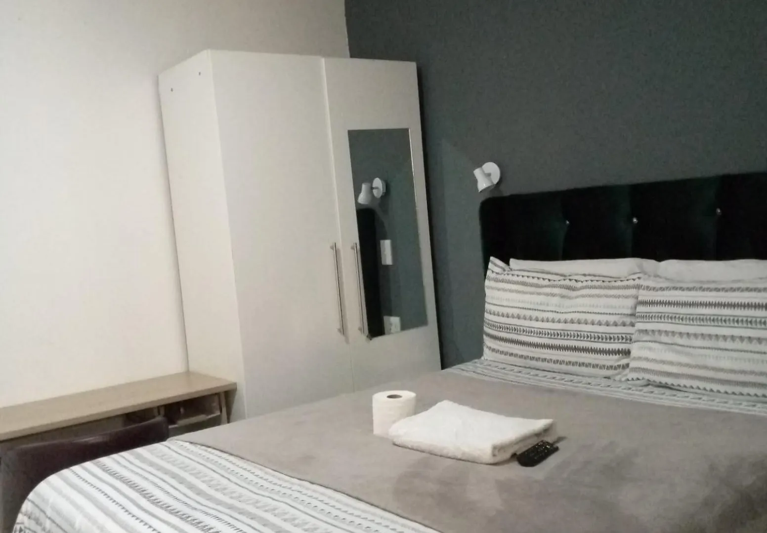 Aparthotel Sunshine Guest House Cape Town