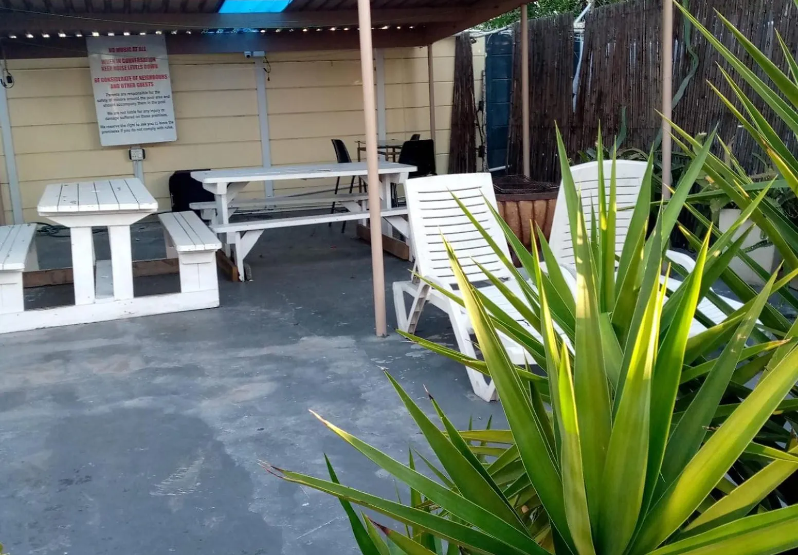 Sunshine Guest House Cape Town Aparthotel