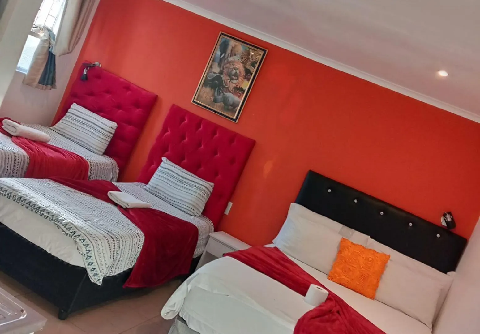 Sunshine Guest House Cape Town Aparthotel